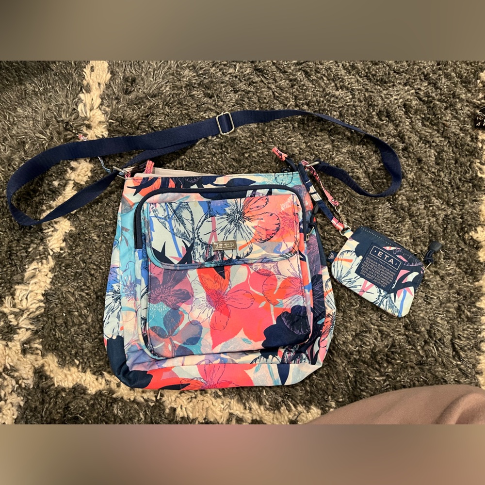 Crossbody bag NWOT‎